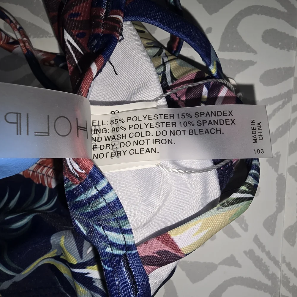 NWT Holipick Tropical Floral Bikini Top – Size L - Picture 8 of 8
